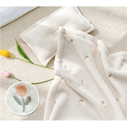 Couverture chaude pour lit de bébé en polaire